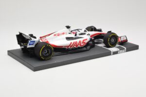Haas VF-22 #20 K. Magnussen British GP 2022 Minichamps 1:18 117221020 Metal — billede 3 af 6