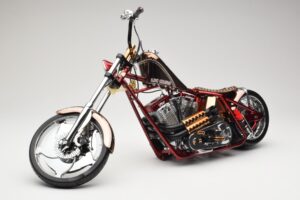 Harley-Davidson West Coast Choppers Diablo Soft Tail Guld Rød Minichamps 1:5 Harley-Davidson West Coast Choppers Diablo Soft Tail Guld Rød Minichamps 1:5 JJ04-05-03 Metal