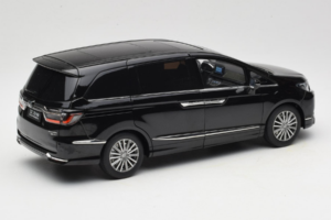 Honda Elysion Mørkeblå OEM 1:18 26701 Metal — billede 3 af 8