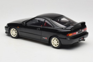 Honda Integra Type R DC2 Pre-Facelift Flamenco Black Pearl MotorHelix 1:18 M85203 Metal — billede 7 af 8