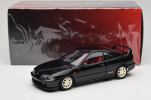 Honda Integra Type R DC2 Pre-Facelift Flamenco Black Pearl MotorHelix 1:18 M85203 Metal — billede 8 af 8