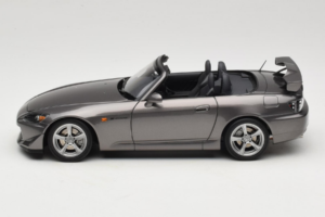 Honda S2000 AP2 Type S Moon Rock Metallic MotorHelix 1:18 M85111 Metal — billede 5 af 9