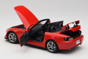 Honda S2000 AP2 Type S New Formula Red MotorHelix 1:18 M85112 Metal — billede 6 af 9