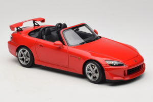 Honda S2000 AP2 Type S New Formula Red MotorHelix 1:18 M85112 Metal — billede 7 af 9