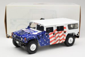 Hummer H1 AM General Gore-Lieberman Humvee America Exoto 1:18 1807 Metal — billede 8 af 8
