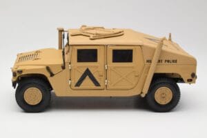 Hummer H1 AM General Military Police Exoto 1:18 01801 Metal — billede 4 af 8