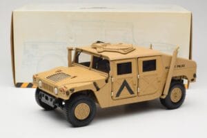 Hummer H1 AM General Military Police Exoto 1:18 01801 Metal — billede 8 af 8