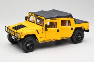 Hummer H1 Soft Top Gul Maisto 1:18 56041 Metal — billede 2 af 8