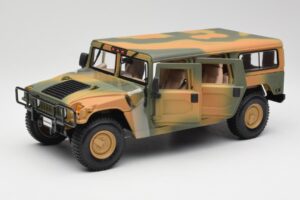 Hummer H1 Station Wagon Military Maisto 1:18 56049 Metal — billede 2 af 8