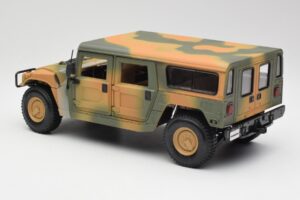 Hummer H1 Station Wagon Military Maisto 1:18 56049 Metal — billede 7 af 8