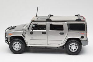 Hummer H2 Sølv Maisto 1:18 7449569 Metal — billede 4 af 8