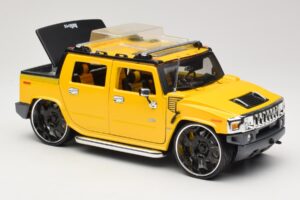 Hummer H2 SUT Concept Gul Maisto 1:18 31067 Metal — billede 6 af 8