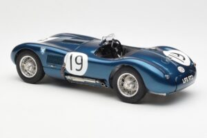 Jaguar C-Type #19 J. Stewart Ecurie Ecosse Goodwood Members Meeting 1954 CMC 1:18 M-192 Metal — billede 5 af 6