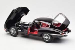 Jaguar E-Type 3.8 Series 1 Sort Kyosho 1:18 08954BK Metal — billede 5 af 8