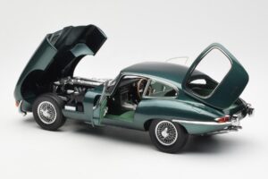 Jaguar E-Type 3.8 Series 1 Mørkegrøn Kyosho 1:18 08954DG Metal — billede 5 af 8