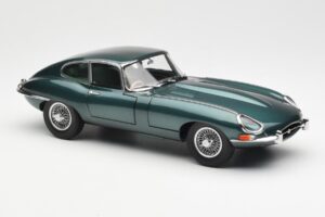 Jaguar E-Type 3.8 Series 1 Mørkegrøn Kyosho 1:18 08954DG Metal — billede 6 af 8