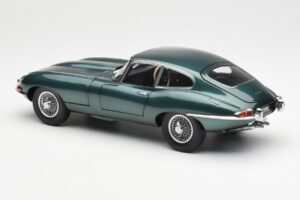 Jaguar E-Type 3.8 Series 1 Mørkegrøn Kyosho 1:18 08954DG Metal — billede 7 af 8