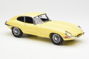 Jaguar E-Type 3.8 Series 1 Lys Gul Kyosho 1:18 08954LY Metal — billede 6 af 8
