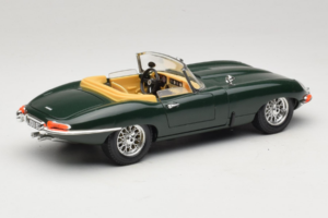 Jaguar E-Type Cabriolet Grøn Bburago 1:18 3026 Metal — billede 3 af 8