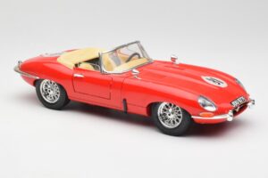 Jaguar E-Type Cabriolet Rød Bburago 1:18 3016 Metal — billede 6 af 8