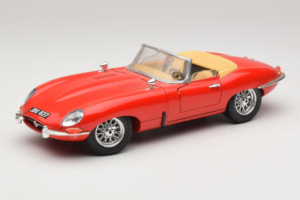 Jaguar E-Type Series 1 Cabriolet Rød Bburago 1:18 3038 Metal