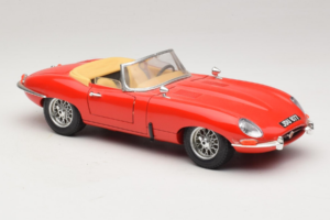 Jaguar E-Type Series 1 Cabriolet Rød Bburago 1:18 3038 Metal — billede 7 af 8