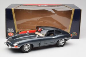 Jaguar E-Type Series 1 Grøn Bburago 1:18 3018-M1 Metal — billede 2 af 8