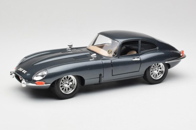 Jaguar E-Type Series 1 Grøn Bburago 1:18 3018-M1 Metal
