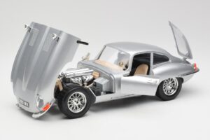 Jaguar E-Type Series 1 Sølv Bburago 1:18 3018-M2 Metal — billede 2 af 8