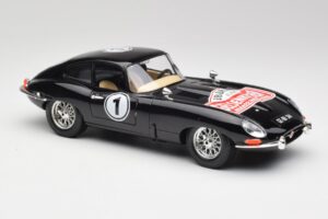 Jaguar E-Type Series 1 #1 British Racing Green Bburago 1:18 3018-M3 Metal — billede 6 af 8