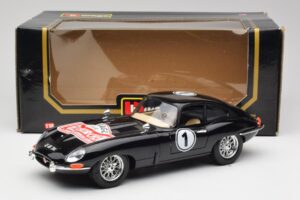 Jaguar E-Type Series 1 #1 British Racing Green Bburago 1:18 3018-M3 Metal — billede 8 af 8