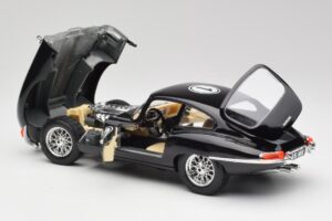 Jaguar E-Type Series 1 #1 British Racing Green Bburago 1:18 3018-M3 Metal — billede 5 af 8