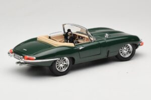 Jaguar E-Type Series 1 Roadster Grøn Bburago 1:18 3016-M1 Metal — billede 3 af 8