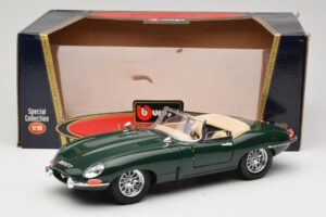Jaguar E-Type Series 1 Roadster Grøn Bburago 1:18 3016-M1 Metal — billede 8 af 8