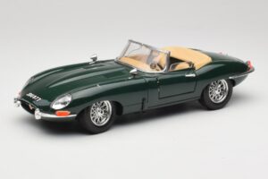 Jaguar E-Type Series 1 Roadster Grøn Bburago 1:18 3018-M5 Metal