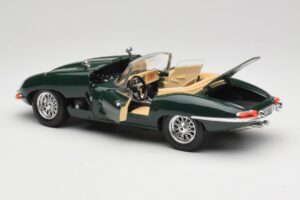Jaguar E-Type Series 1 Roadster Grøn Bburago 1:18 3018-M5 Metal — billede 5 af 8