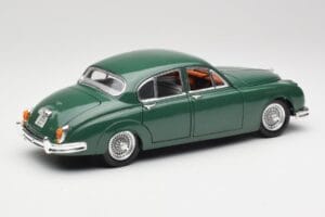 Jaguar Mark II British Racing Grøn & Blå Interiør Maisto 1:18 59001 Metal — billede 3 af 8