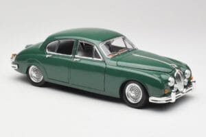 Jaguar Mark II British Racing Grøn & Blå Interiør Maisto 1:18 59001 Metal — billede 6 af 8