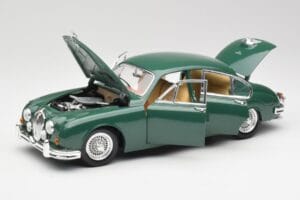 Jaguar Mk II British Racing Grøn Maisto 1:18 50287 Metal — billede 2 af 8