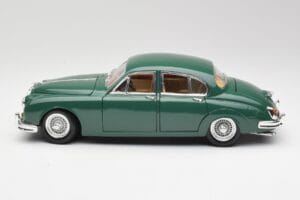 Jaguar Mk II British Racing Grøn Maisto 1:18 50287 Metal — billede 4 af 8