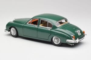 Jaguar Mk II British Racing Grøn Maisto 1:18 50287 Metal — billede 7 af 8