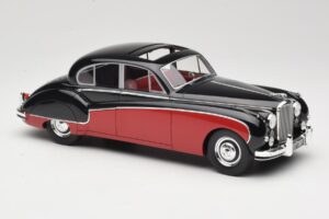 Jaguar Mk VIII Sort & Mørkerød BoS Models 1:18 BOS408 Resin — billede 4 af 6