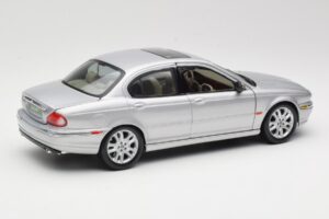 Jaguar X-Type Sølv Maisto 1:18 7271328 Metal — billede 3 af 8