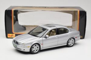 Jaguar X-Type Sølv Maisto 1:18 7271328 Metal — billede 8 af 8