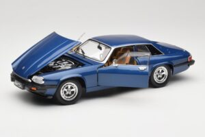 Jaguar XJ-S Blå Road Signature 1:18 92658 Metal — billede 2 af 8