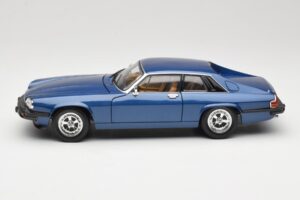 Jaguar XJ-S Blå Road Signature 1:18 92658 Metal — billede 4 af 8
