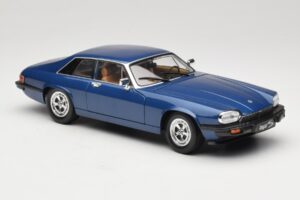 Jaguar XJ-S Blå Road Signature 1:18 92658 Metal — billede 5 af 8