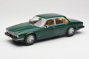 Jaguar XJ Series III Mørkegrøn MCG 1:18 MCG18175 Metal
