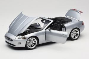 Jaguar XK X150 Cabriolet Sølv Minichamps 1:18 153130533 Metal — billede 2 af 8