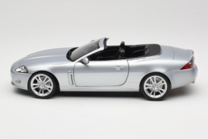 Jaguar XK X150 Cabriolet Sølv Minichamps 1:18 153130533 Metal — billede 4 af 8